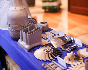 核心部件配套及高校成果展区